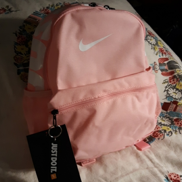 nike brasilia backpack pink